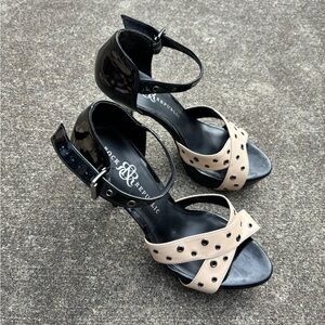 Size 10 Black & Tan Heels